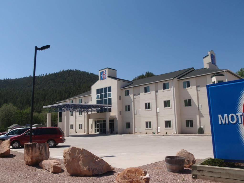 Econo Lodge Hot Springs Zewnętrze zdjęcie